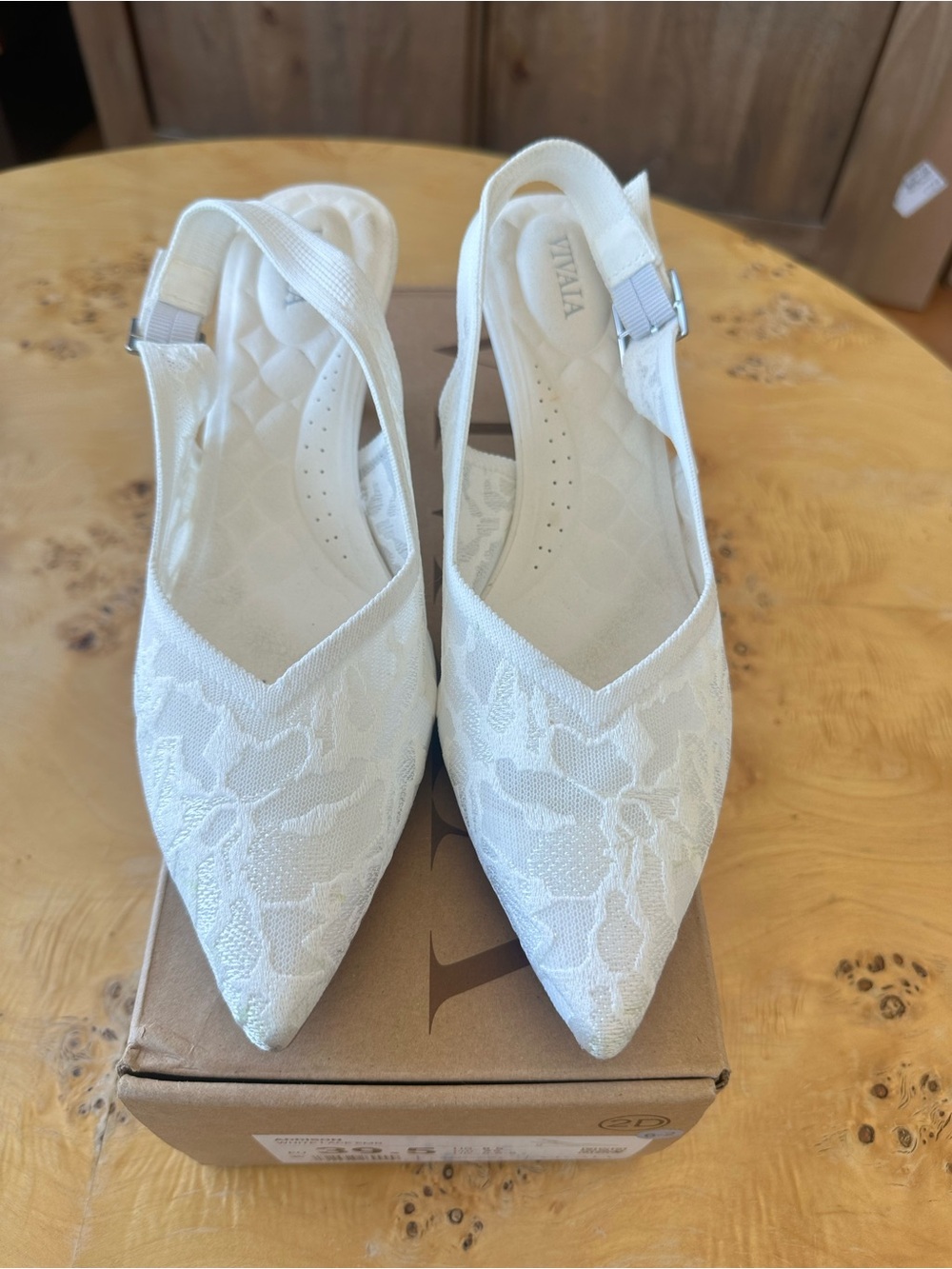 VIVAIA White Lace Slingback Flats